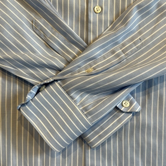 Banana Republic Mens Cotton striped long sleeve button down shirt - Picture 3 of 4